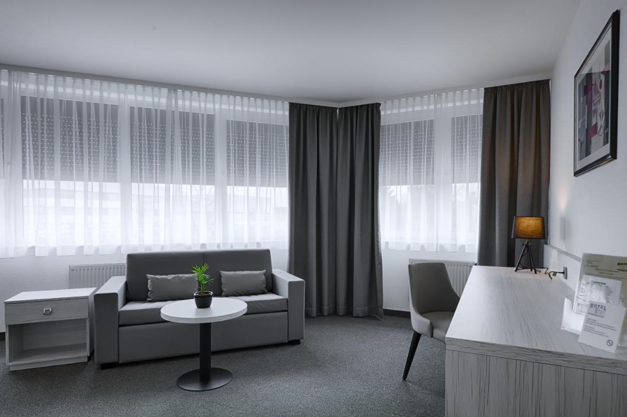 Hotel Townhouse Dahlewitz Εξωτερικό φωτογραφία