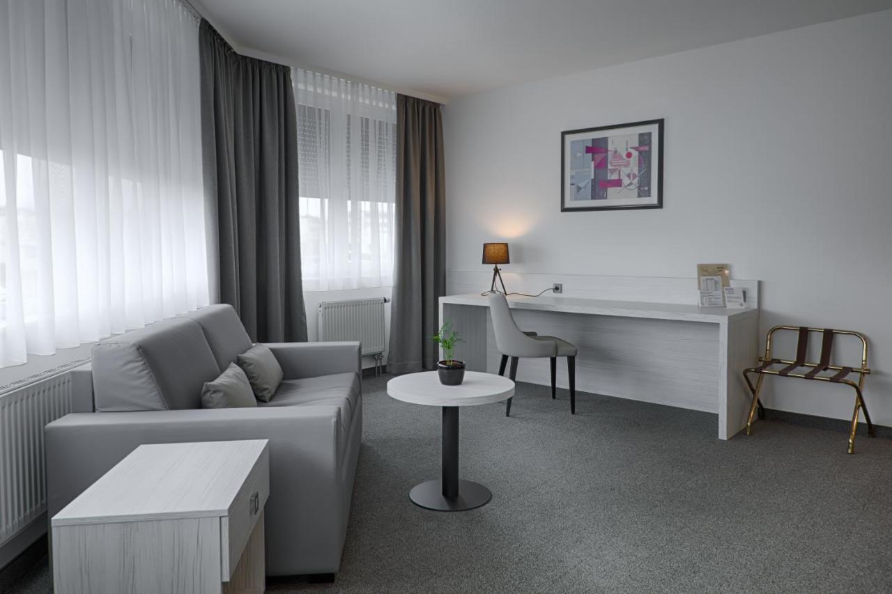 Hotel Townhouse Dahlewitz Εξωτερικό φωτογραφία